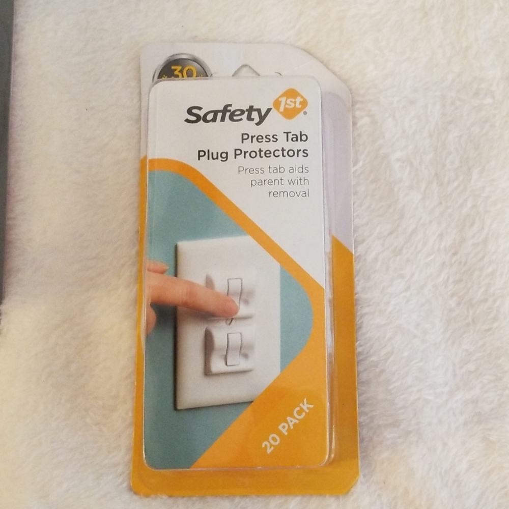 Books, Cabinet Safety Lock, Safety Plug Protectors